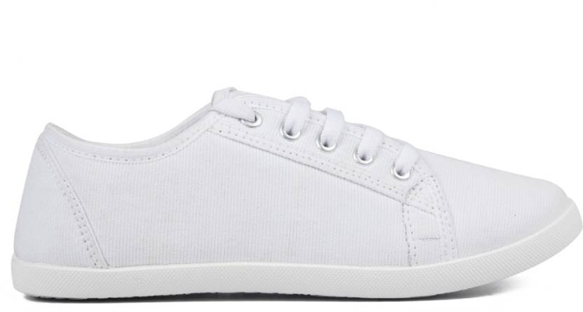 Asian Casuals  (White, White)