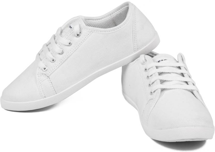 Asian Casuals  (White, White)